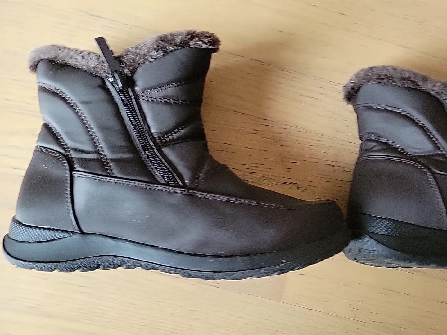 Totes All Weather Footwear Insulated Winter Brown Boots, Zippers,Women