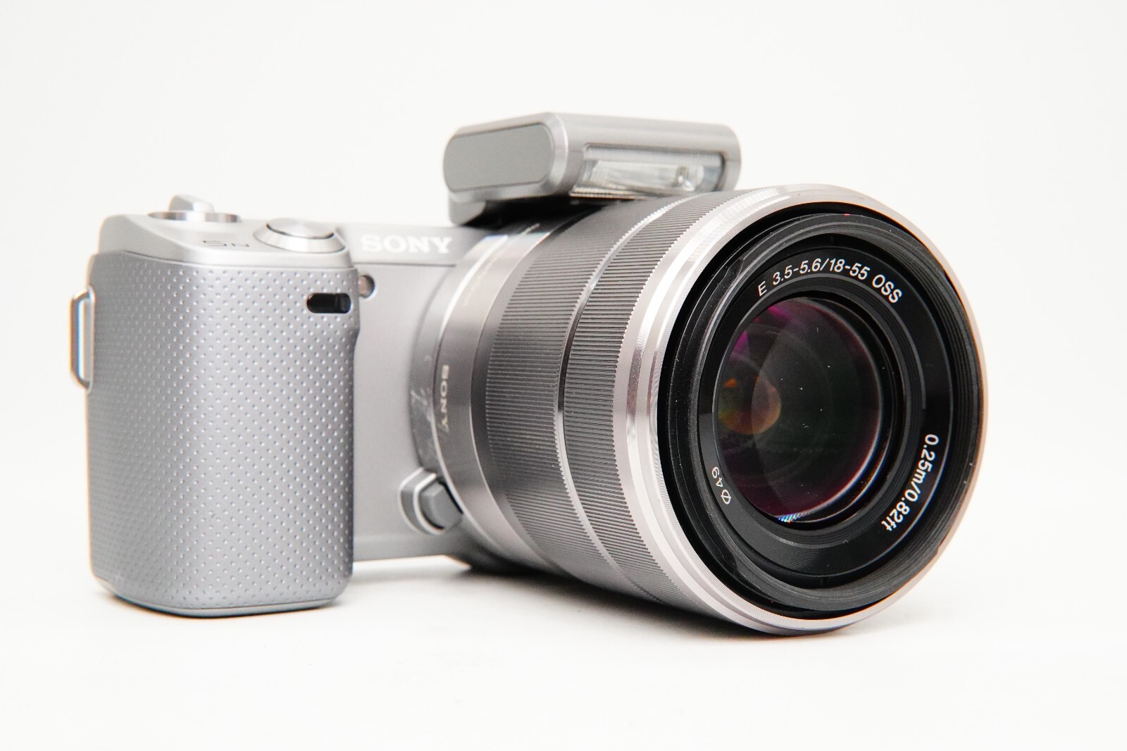 SONY α NEX-5（ゴールド色） 愛くるしい 18-55mm OSS（シルバー）