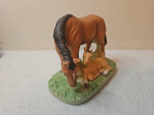 Homco Stute mit Fohlen Porzellan Biskuit Figur Pferd & Pony Pferd 1442 Vintage - Bild 2 von 5