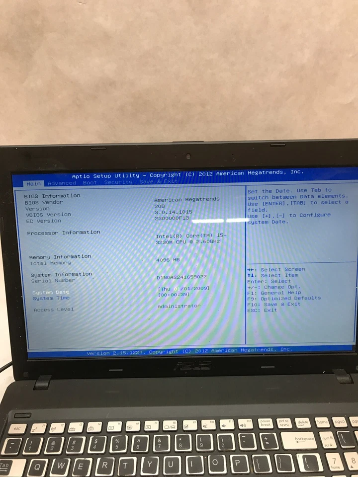 Asus Q500A-BSIN04 15" Laptop Intel i5-3230M 2.6GHz 4GB RAM NO HDD/NO OS AS IS DW - Image 2 of 4