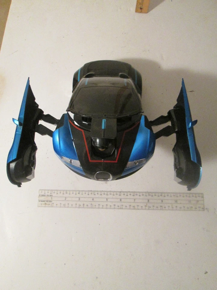 Toys Bugatti Veyron Transformer Remote Control Toy No Remote Display, Play Only - Image 3 of 4