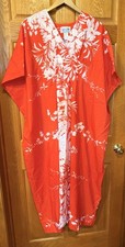 CG48 Vintage Sand Pebble Hawaii MuuMuu Red White Floral Tropical Maxi Dress