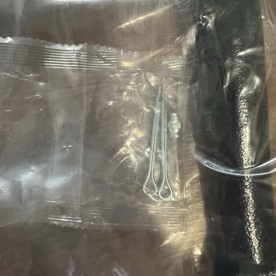 Quick Steer DS1060 Steering Center Link fits 84-95 Toyota Pickup 4WD 2WD - Image 3 of 4