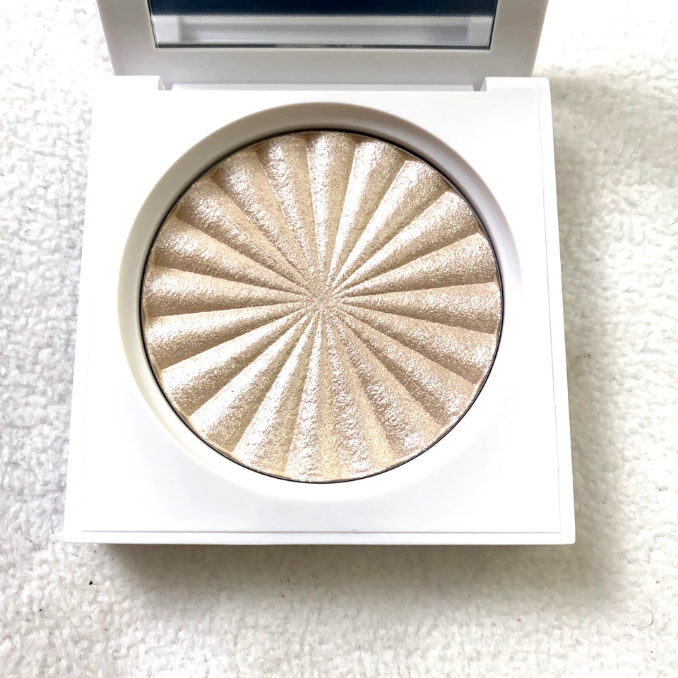 OFRA X NIKKIETUTORIALS Glazed Donut Highlighter 0.35oz - Image 4 of 4