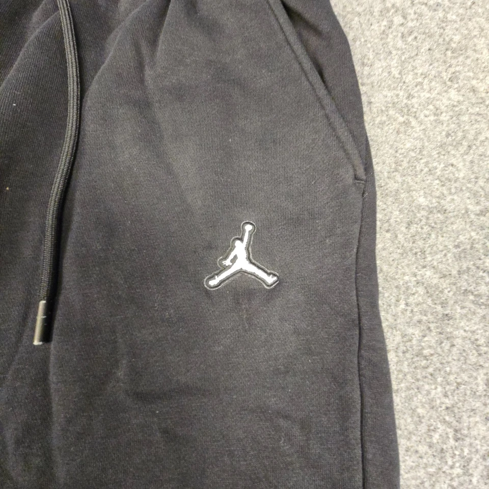 Jordan Pants Mens MEDIUM Black fleece Jogger activewear tapered jumpman Size M - image 3 of 4