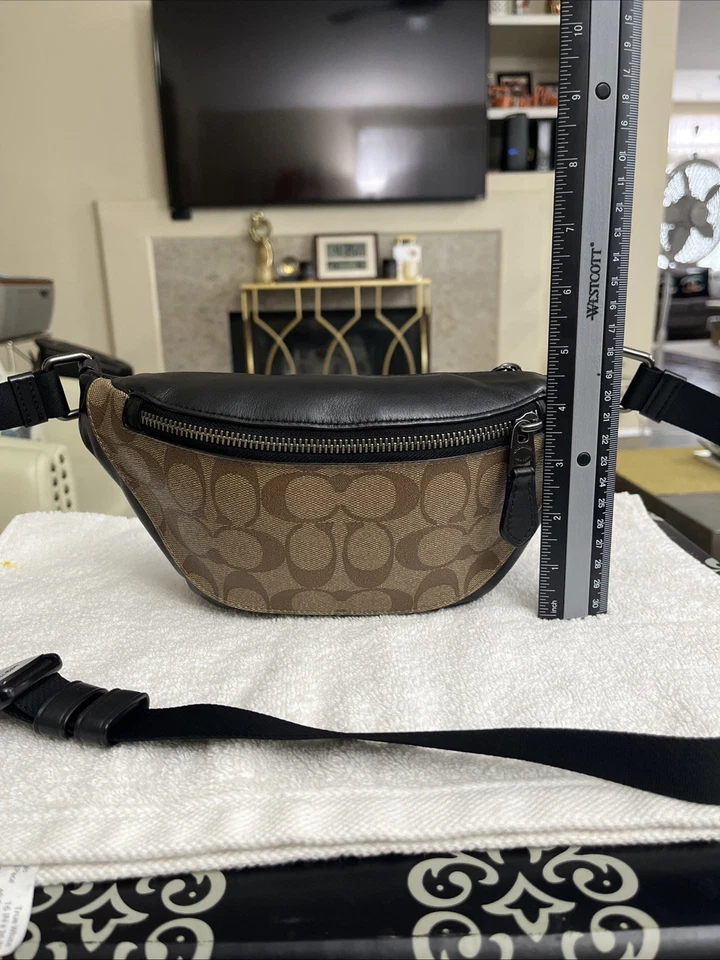 Coach Monogram Bumbag Brown /Crossbodybag Silver Hardware Pre Owned - Image 3 of 4