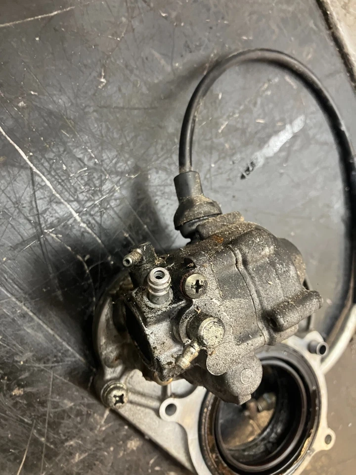 Yamaha Enticer ET 400 1990 conjunto de bomba de aceite 85T-13101-01-00 RW5795 Foto 4 de 4