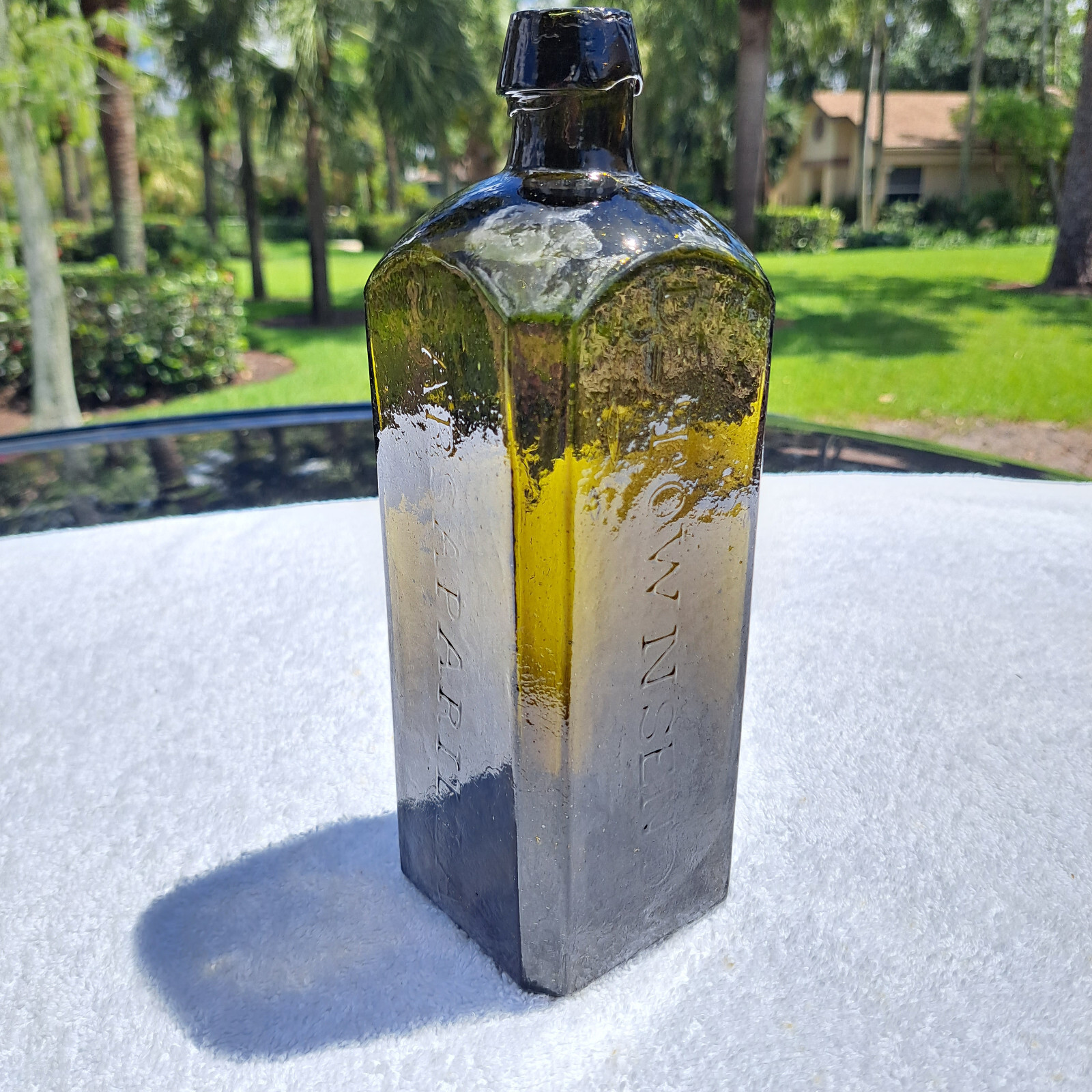 1860'S ANTIQUE DR. TOWNSEND SARSAPARILLA BOTTLE! "SAND/STICKY BALL