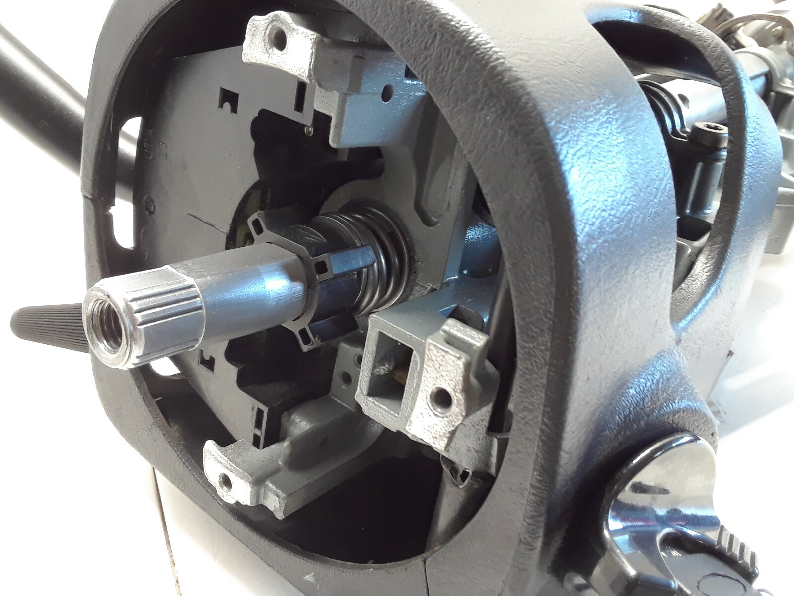 REMAN'D 19972010 ECONOLINE VAN TILT STEERING COLUMN W AUTO TRANS E150