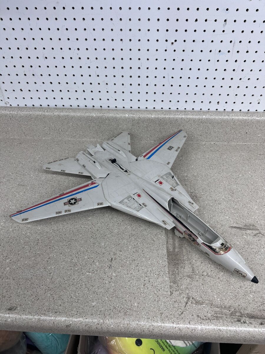 1983 Hasbro GI JOE SKY STRIKER SP-F14 Fighter Jet Airplane 1983 Hasbro GI JOE SKY STRIKER SP-F14 Fighter Jet Airplane