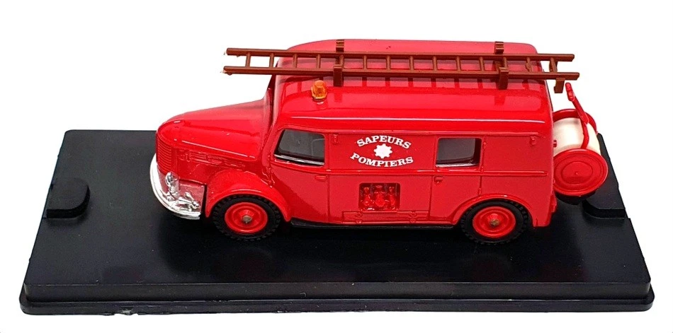 Verem 1/50 Scale 4005 - Hotchkiss H6 G54 Fire Engine - Red - Image 4 of 4