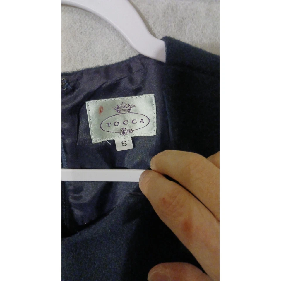 Tocca Womens Black Sheath 100% Wool Size 6 Fully Lined Sleeveless - Image 3 of 4