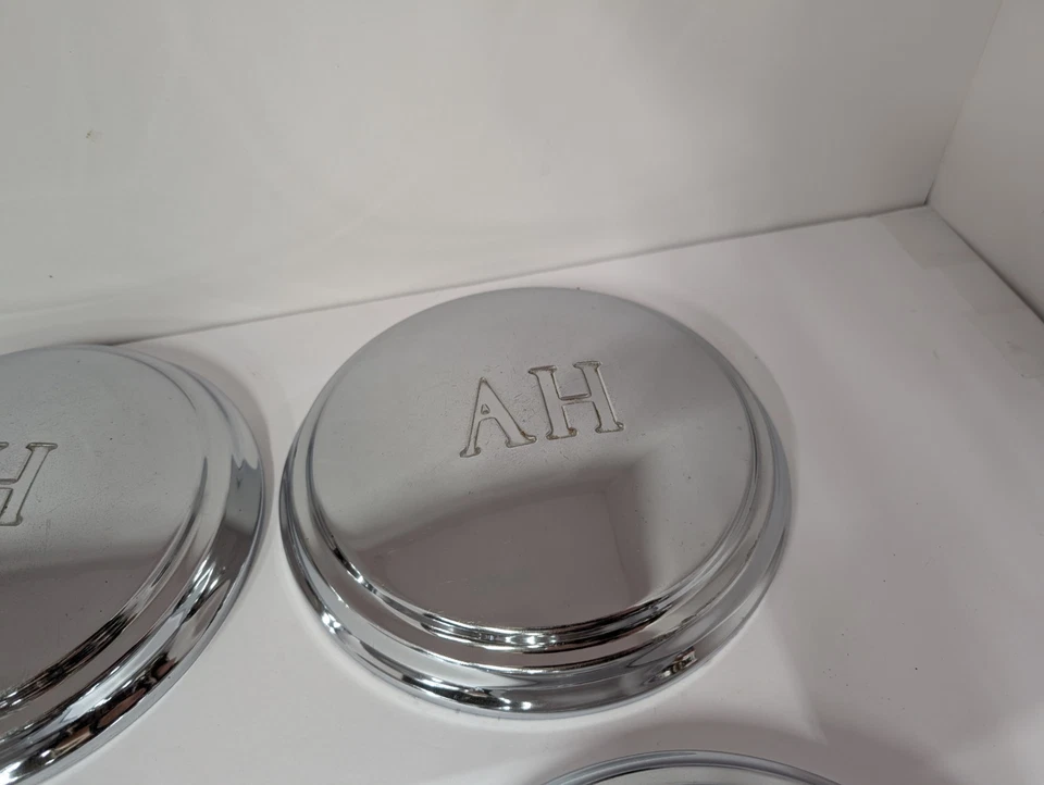 (4) Vintage 1959 1960 1961 1962 Austin Healey Sprite Dog Dish Hubcaps  - Image 3 of 4