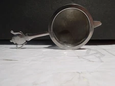 Tea Strainer Fine Mesh Filter Easy Clean Decorative Tea Pot Handle
