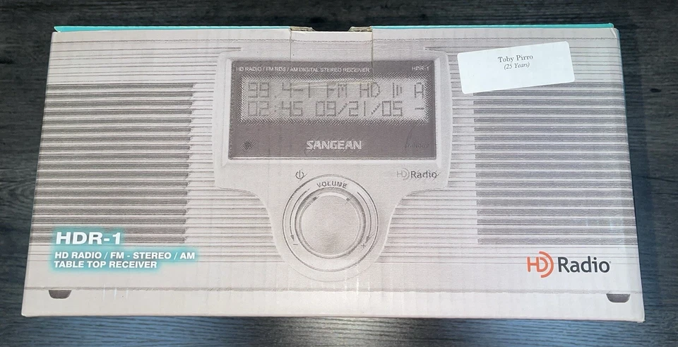 SANGEAN 高清收音机型号 HDR-1 高清调幅/调频/高清木头数字接收器 立体声 全新带盒 — 第 2/4 张图片