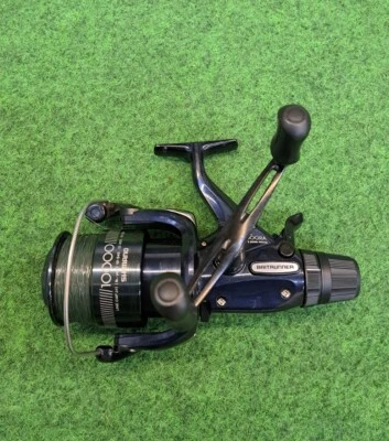 Shimano Baitrunner DL 10000 RA Freilaufrolle 1. Serie Karpfen Angeln Carp 2 v. 3 - Bild 1 von 2