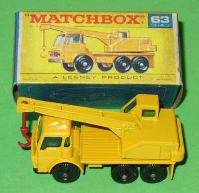 Matchbox / 63 Dodge Crane Truck in Type F Box
