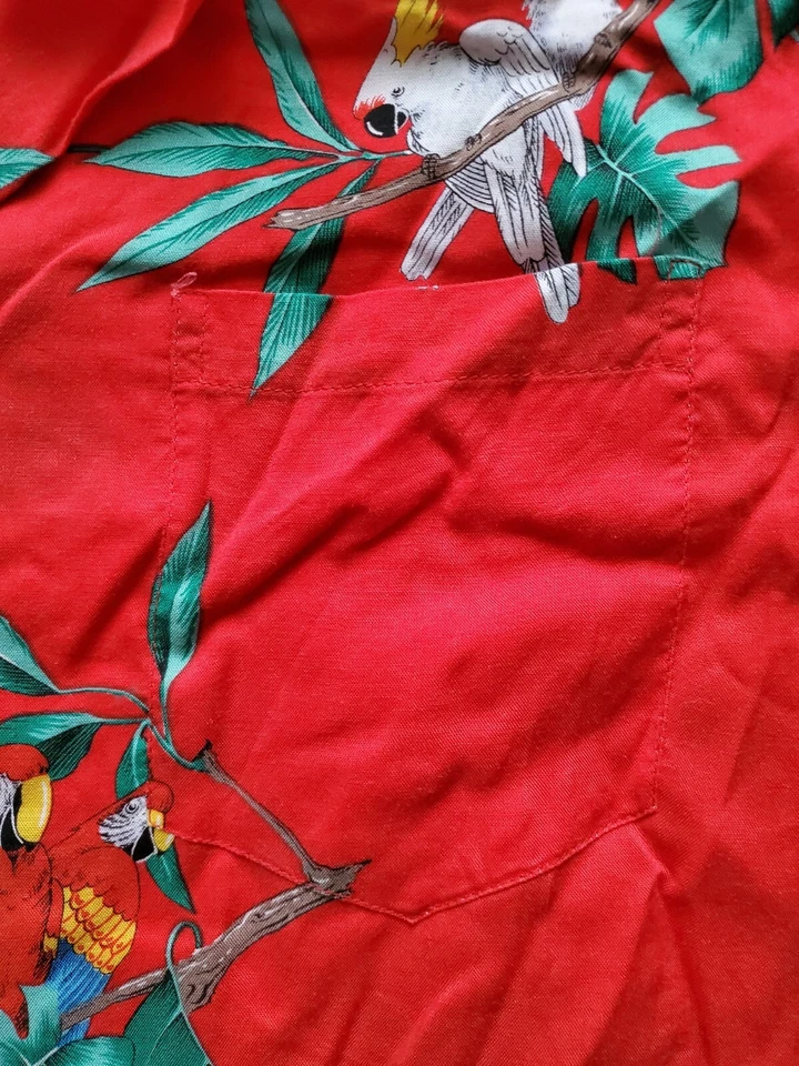 Camisa De Colección Paradise Found Hawaiian Red Guacamayo Loro Magnum P.I. Tom Selleck XL. Foto 3 de 4