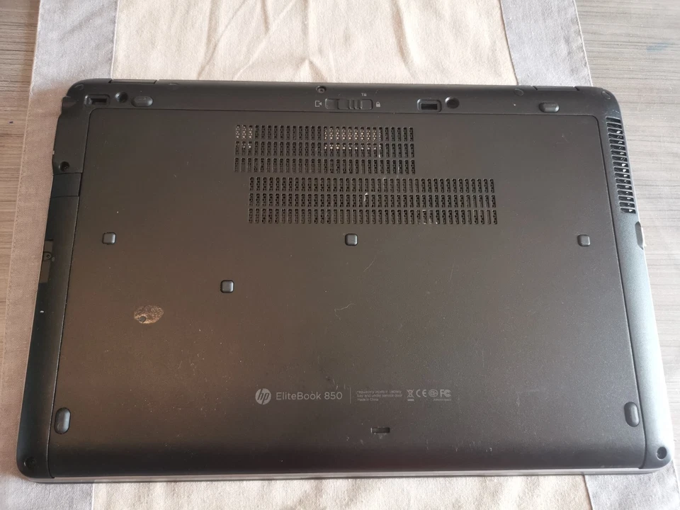 HP EliteBook 850 G1 · i5-4300U · 8GB · 256GB, photo 4 sur 5