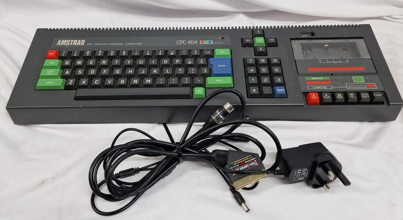 Amstrad CPC 464 Personal Computer 64K Colour. Tape does not play.