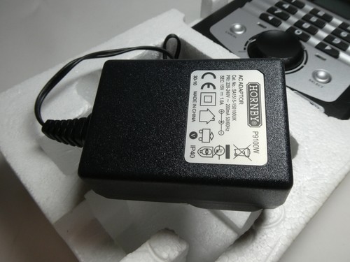 Hornby R8213 Select DCC Controller with Booklet and Power Pack Brand New Unused - Picture 6 of 7