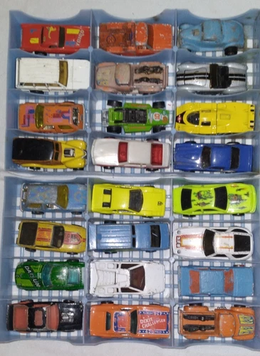 Hot Wheels Diecast Car Lot Of 24 Vintage 70's & 80's cars with Vinyl Case & tray