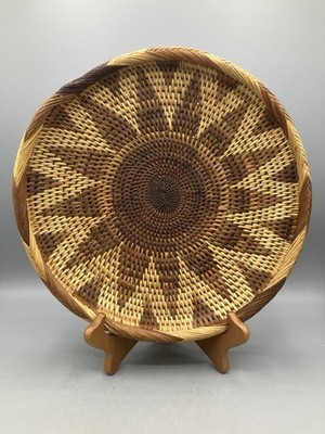 Vintage Ialibu Hand Woven Grass Basket Papua New Guonea Starburst