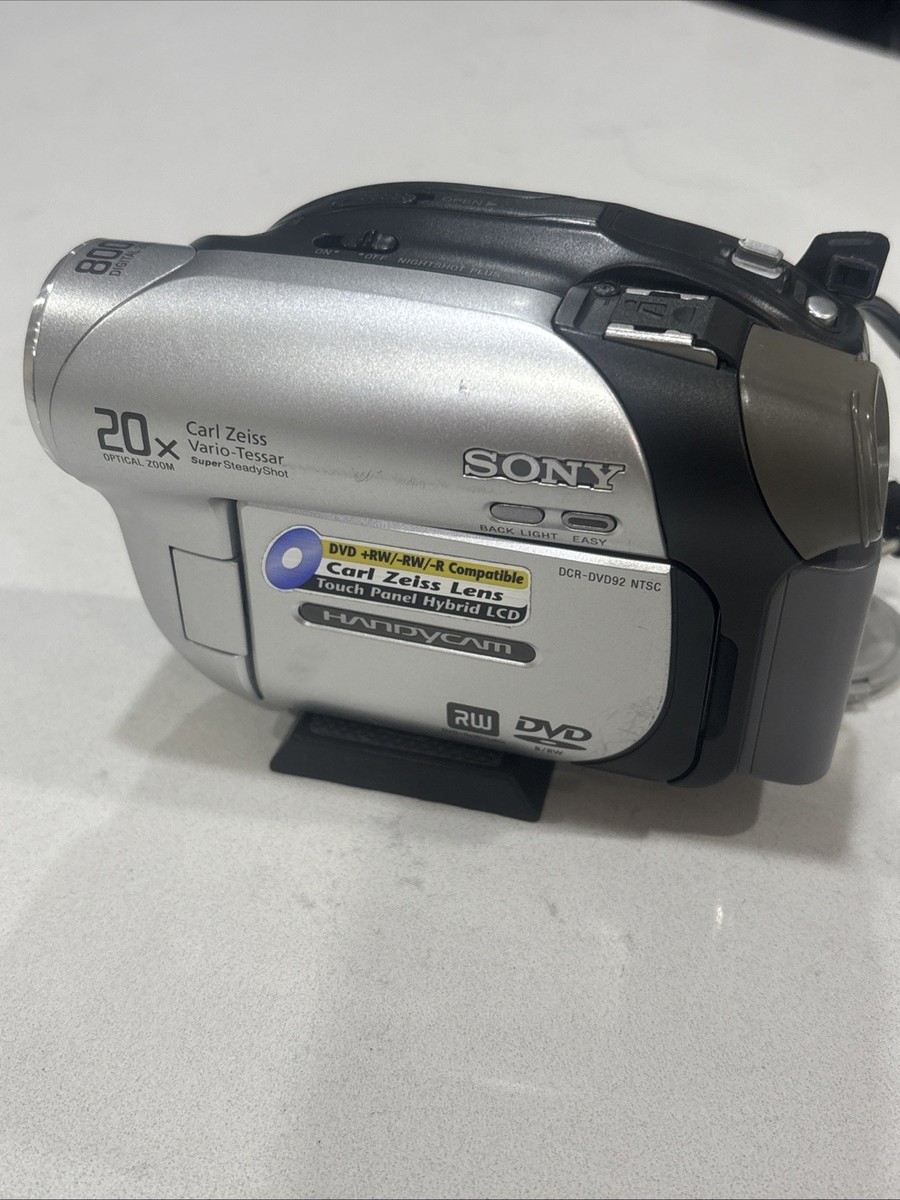 Sony Handy Cam Model DCR-DVD92 Mini DVD Camera W/ 800x Digital