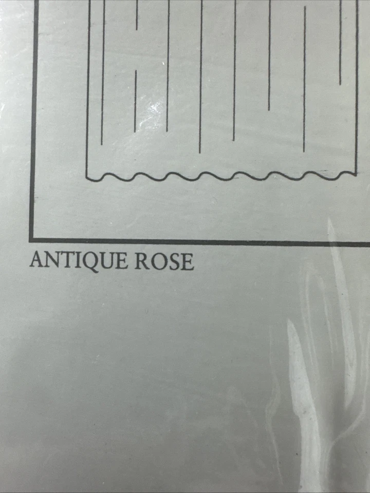 Cortina de Ducha Croscill Antigua Rosa Tela Floral Hecha en EE. UU. Bronceado Borgoña Foto 4 de 4