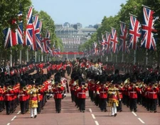 QUEEN ELIZABETH Photo 4x6 Platinum Jubilee Trooping the Colour 96th Birthday