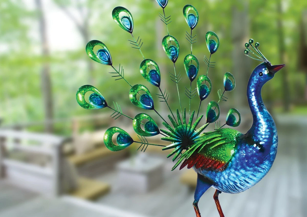 Stunning Large Metal Hand Painted Vibrant Fan Tail Peacock Garden Patio Ornament