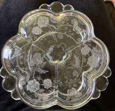 Duncan Miller  Glass Etched Candy Dish Box Gadroon 3 Part Roses Butterflies