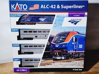 Amtrak ALC-42 Ph 6 Charger #302 + 3 Superliner Csrs KATO 10