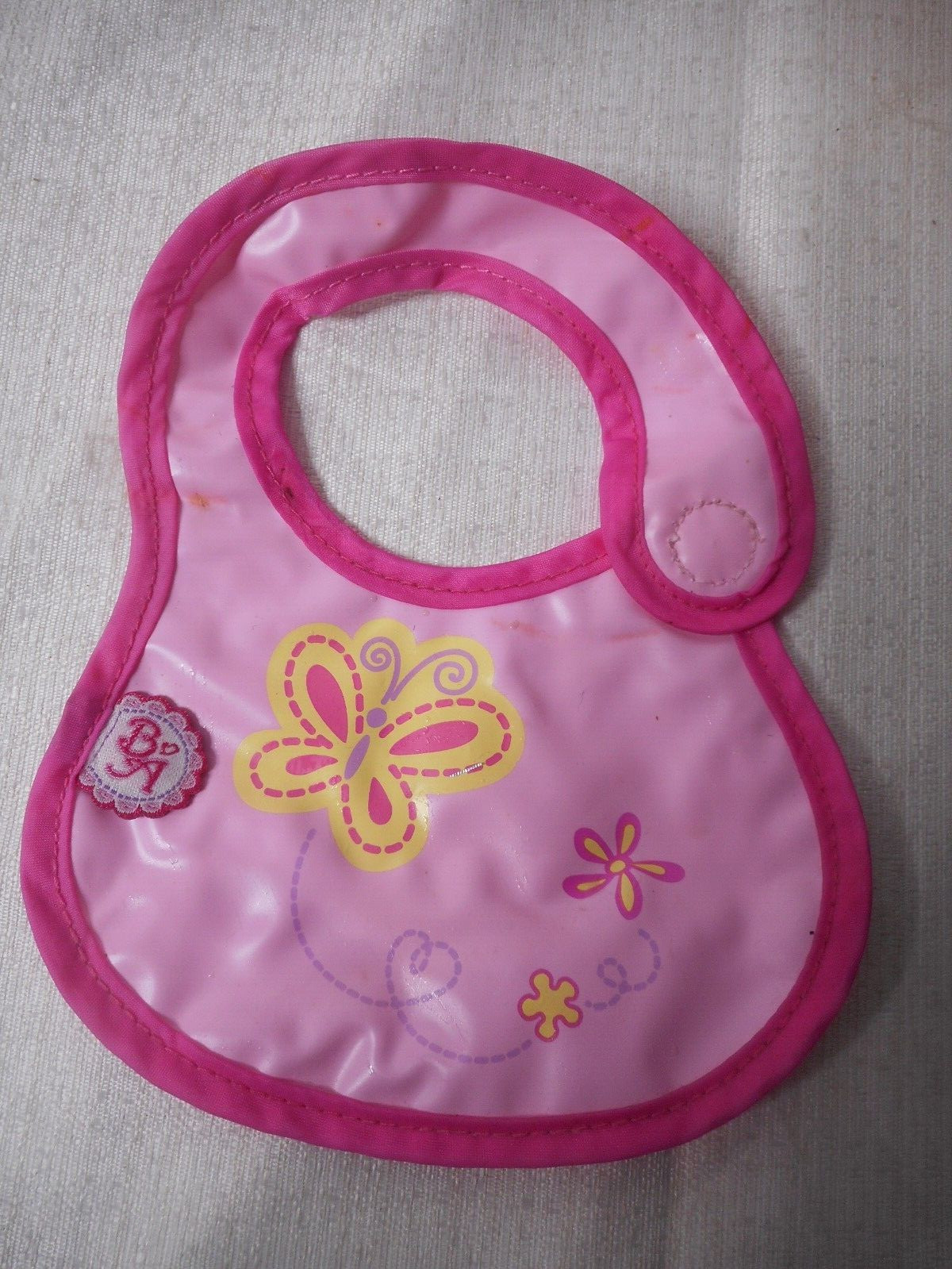 2006 Hasbro Baby Alive Soft Face Doll Pink BIB Butterfly Flo