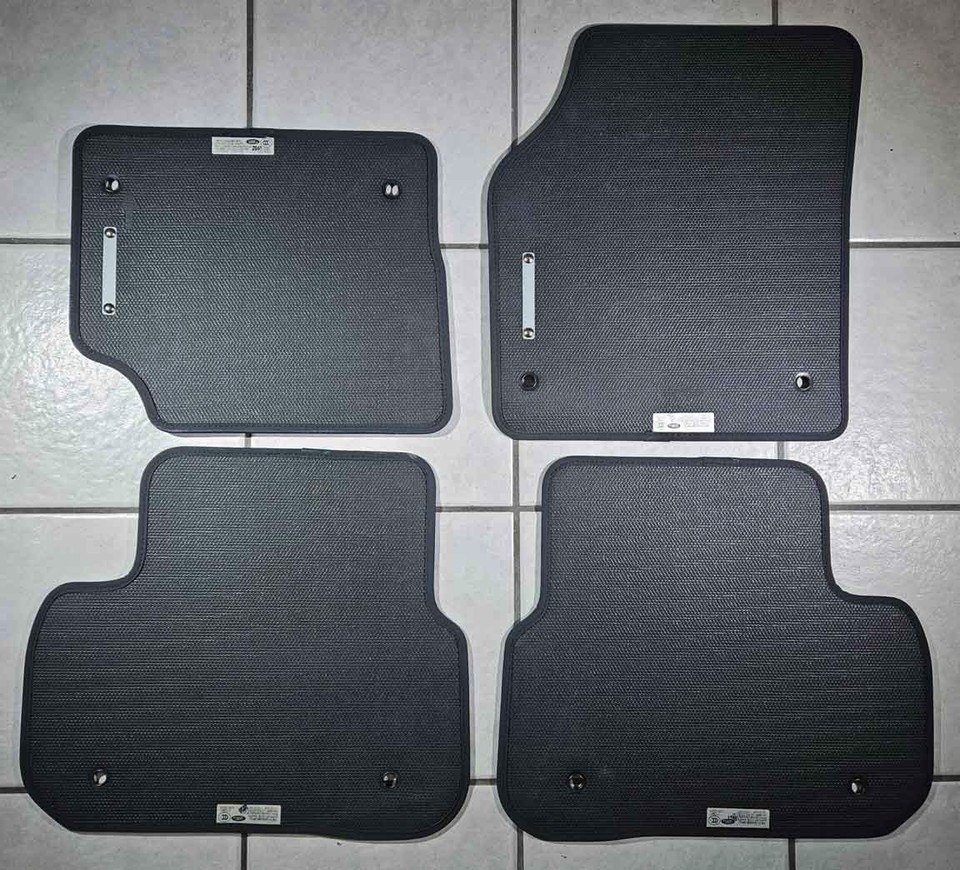 OEM-Quality Velour Carpet Mats For Land Rover Discovery Sport 2020–2025 L550 – Full Set