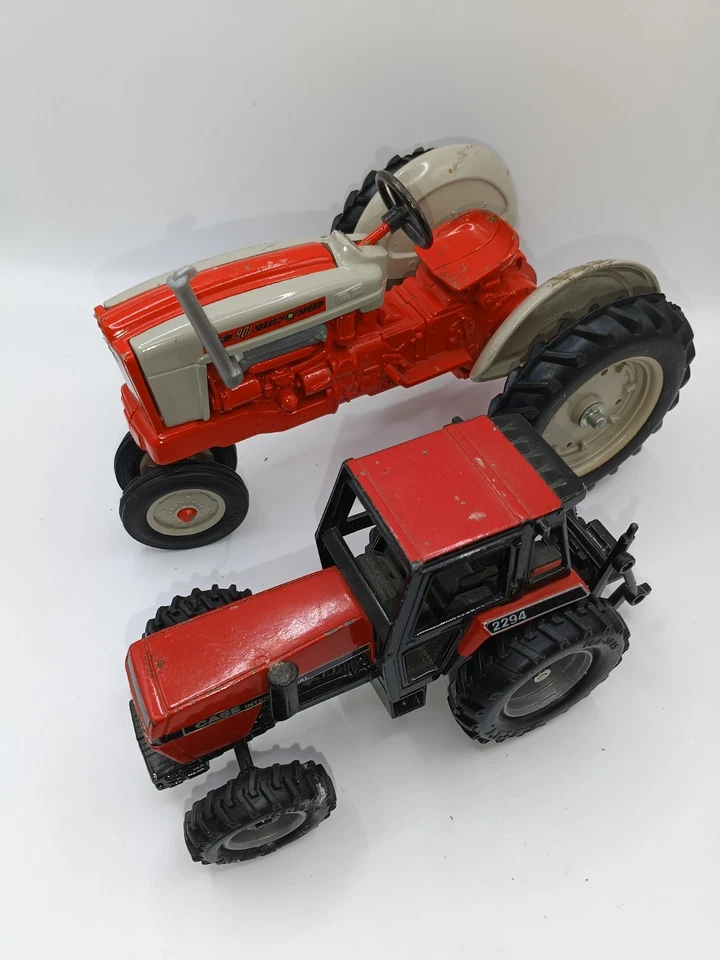 Lote de tractor diecast Case International 2294 y Ford 901 Select-O-Speed de colección Foto 4 de 4