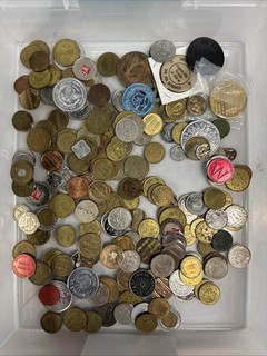 Token Medals Commemoratives Lot Of 2 Pounds Mixed Variety Exonumia Lot 6