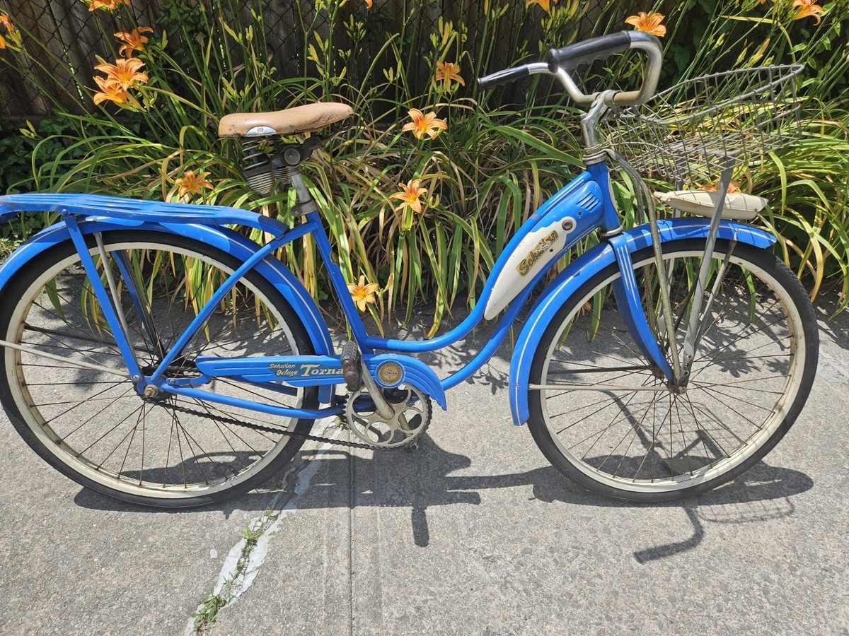 Schwinn Tornado Deluxe girls bike, 26