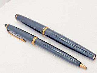 2x vintage MONTBLANC no:22 und Bleistift PIX16 FüllerGold Feder B 585er.
