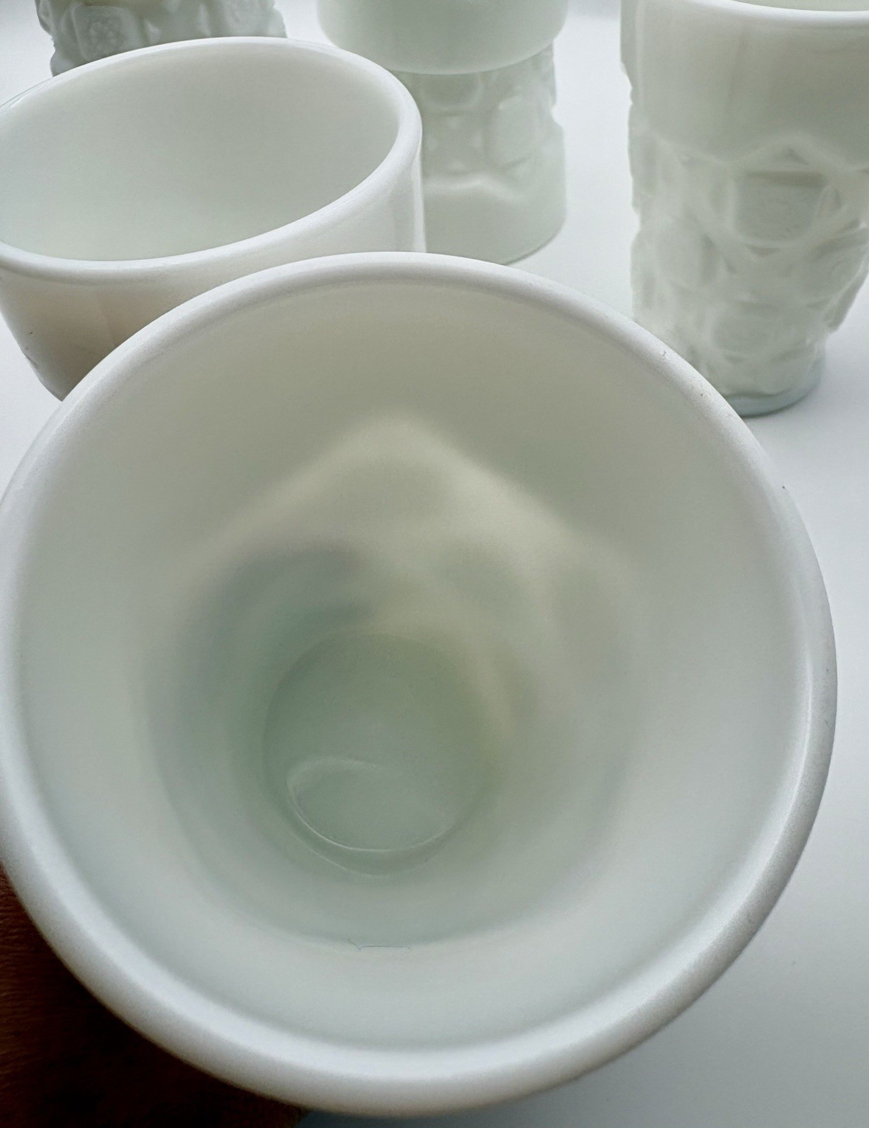 6 vintage Westmoreland Old Quilt Milk Glass 🤍Tumbler Glasses Euc