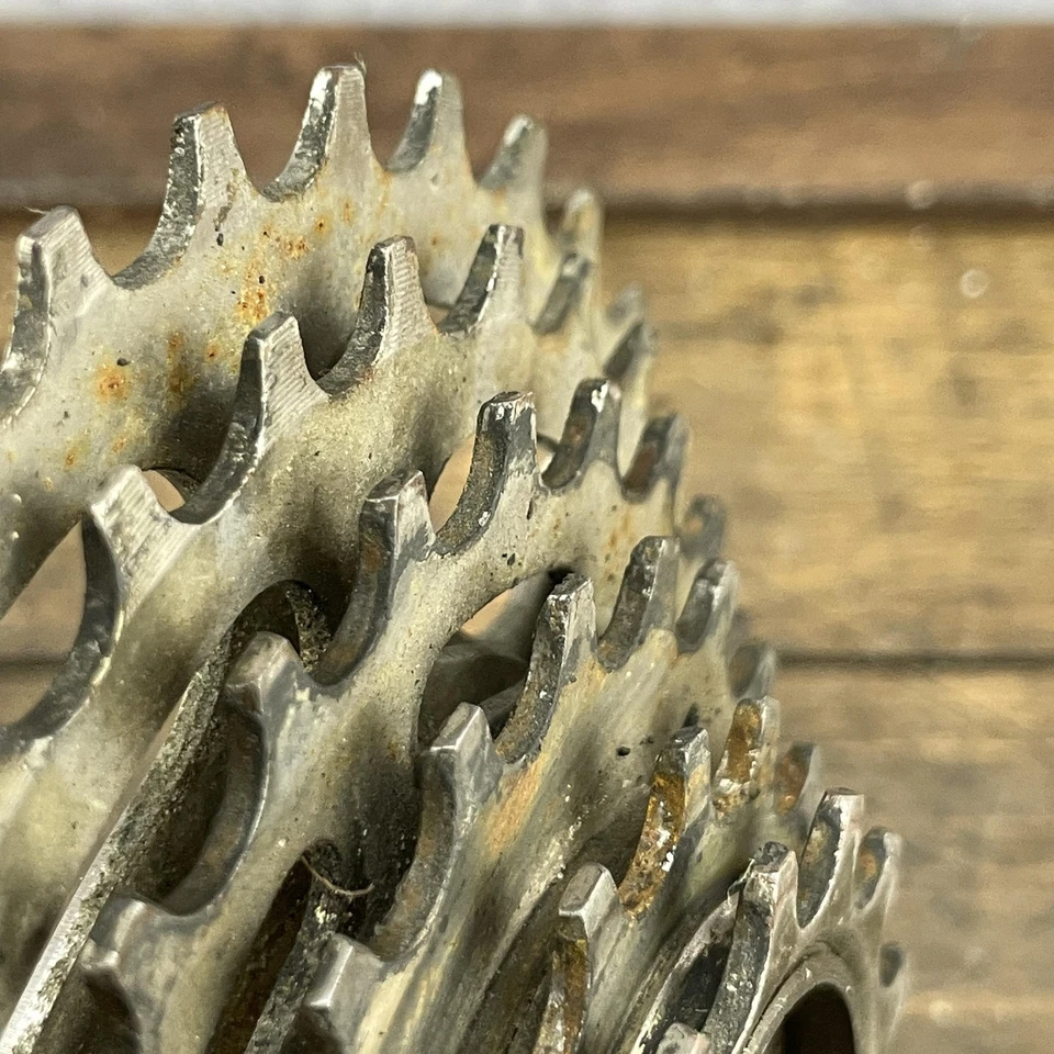 Vintage SunTour Perfect 6-Speed Freewheel 32T Threaded Gold Japan 14-32t Bike - Image 2 of 4