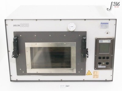 C0341 DELTA DESIGN ENVIRONMENT CHAMBER OVEN, TEMPERATURE CONTROLLER DELTA 9039