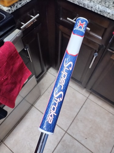 ODYSSEY Works Tank RH Putter 33" - Picture 5 of 7