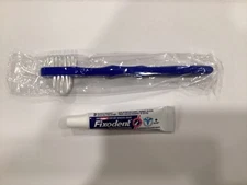 Oral-B Denture Brush with BONUS Fixodent Denture Adhesive Cream