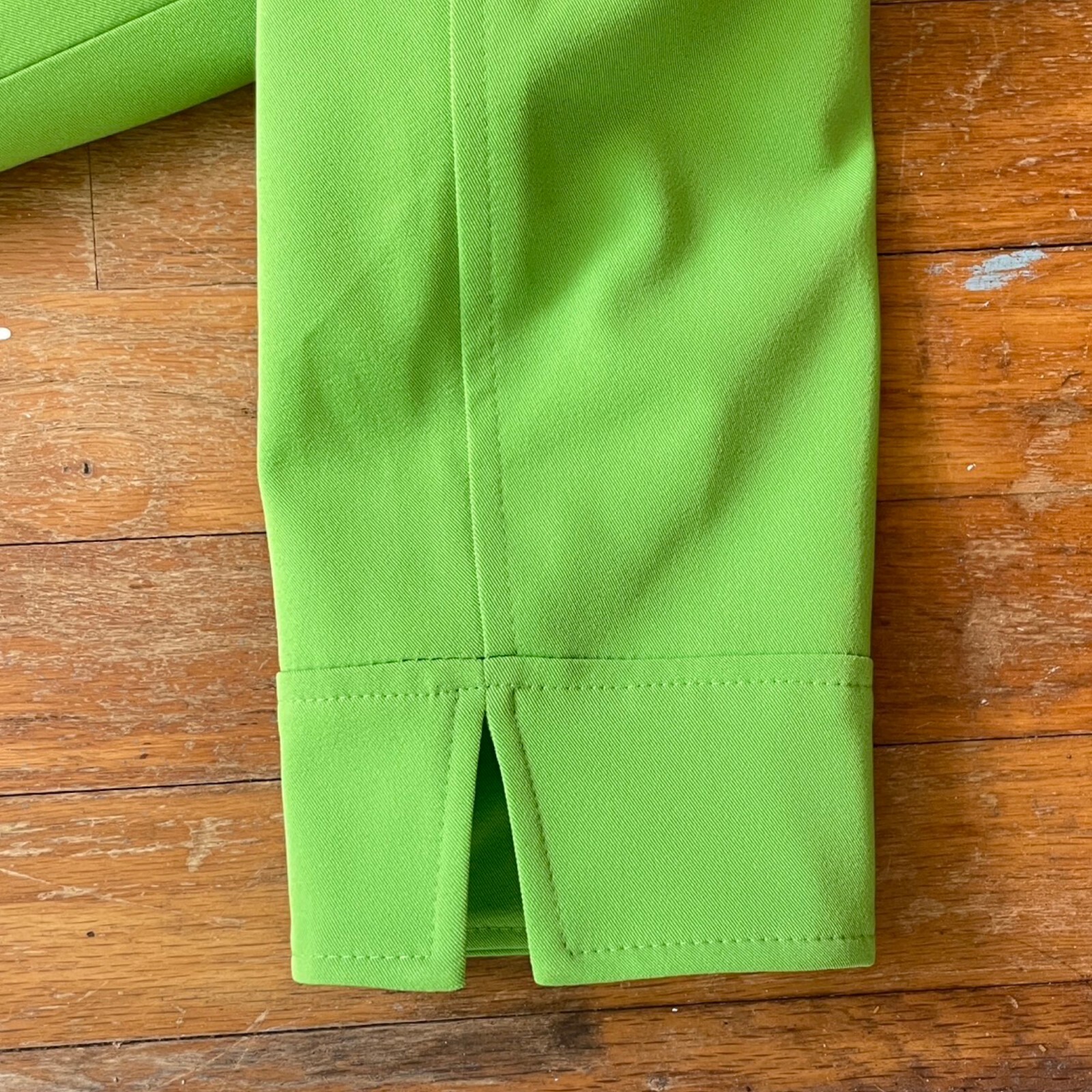Picture 4 of 5