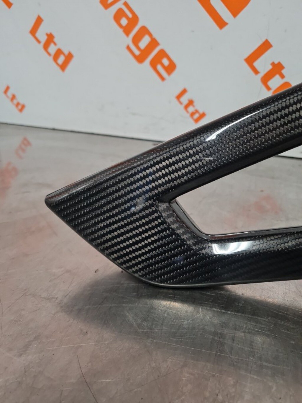 20132022 AVENTADOR CARBON FIBRE INTERIOR DOOR CLOSURE HANDLES PAIR eBay