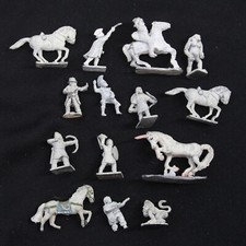 D D Dungeons Dragons Metal Miniatures RPG Grenadier 70's 80's Lot of 14 A64