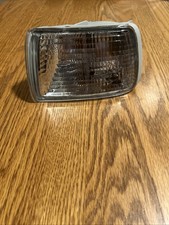 Turn Signal / Parking Light Assembly Front Right fits 03-05 Toyota 4Runner