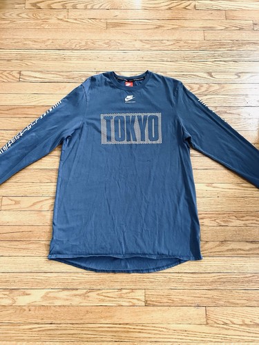Nike International Tokyo Mens XL Blue Shirt Long Sleeves Crew Neck GUC