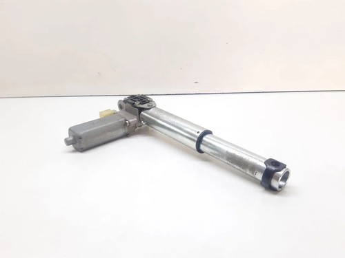 BMW 7 E65, E66, E67 Sitzsteuerungsmotor vorne links 8320447 3.00 33676761